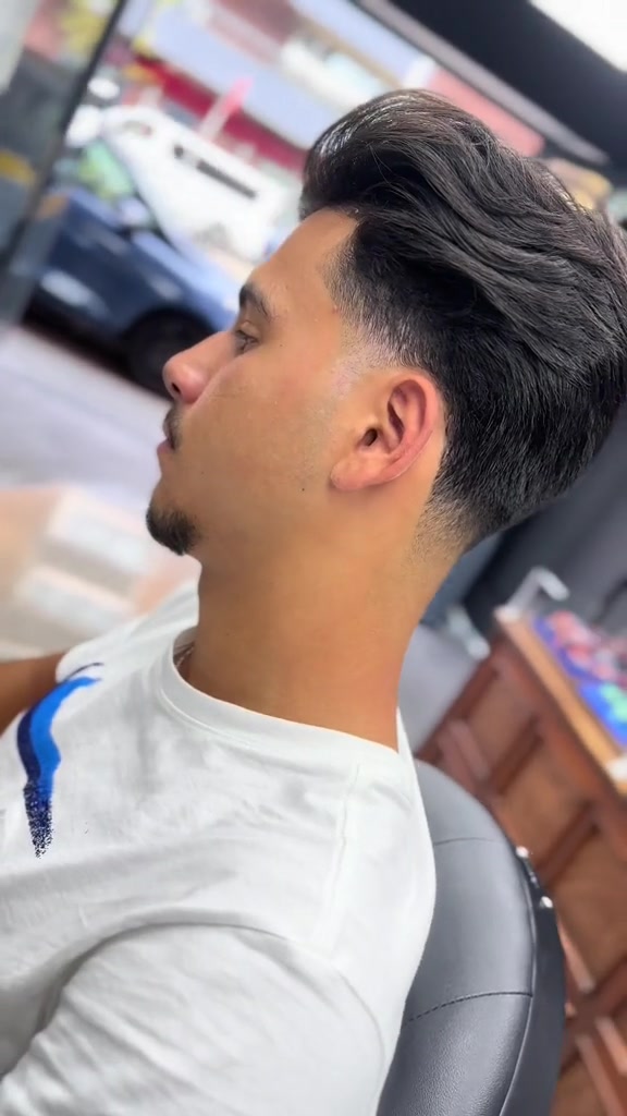 Knipbeurt bij Unique Barber